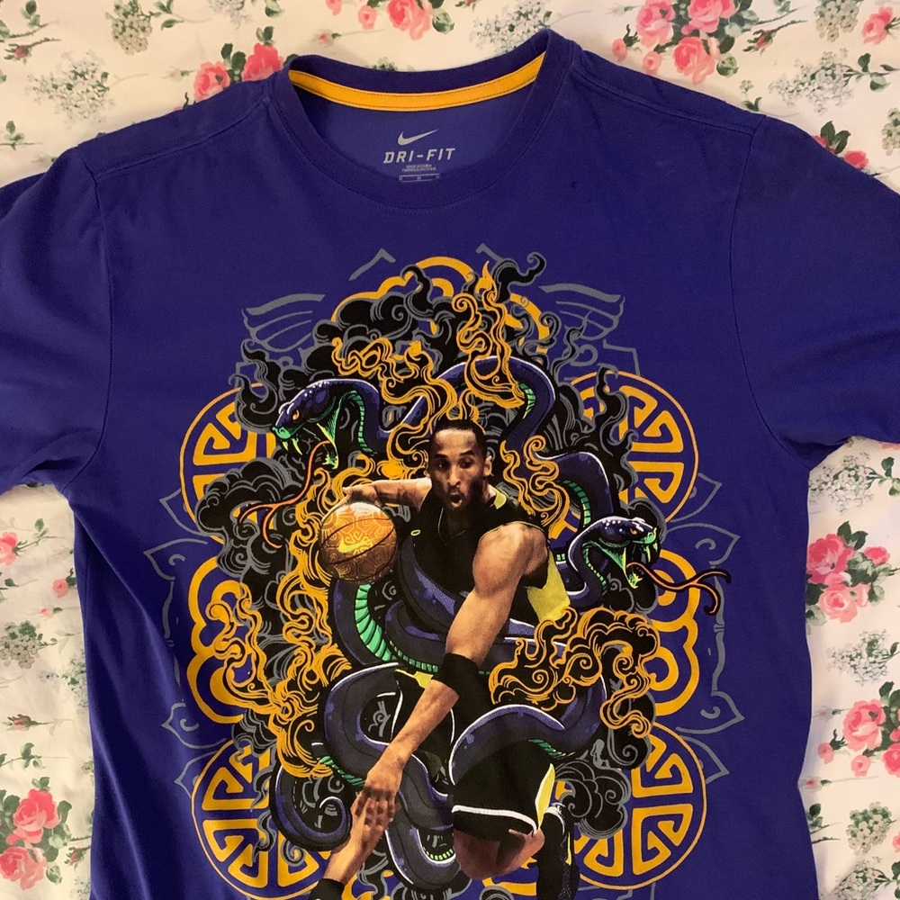 MEN’S KOBE DRI-FIT T-SHIRT